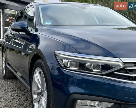 Синий Фольксваген Пассат, объемом двигателя 2 л и пробегом 154 тыс. км за 28439 $, фото 9 на Automoto.ua