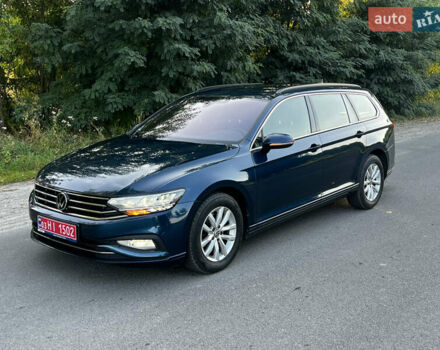 Синий Фольксваген Пассат, объемом двигателя 2 л и пробегом 193 тыс. км за 20800 $, фото 1 на Automoto.ua