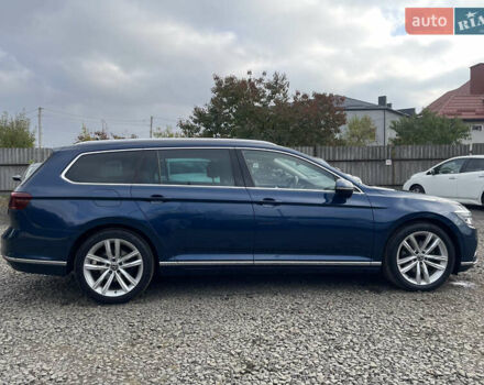 Синий Фольксваген Пассат, объемом двигателя 2 л и пробегом 154 тыс. км за 28439 $, фото 8 на Automoto.ua