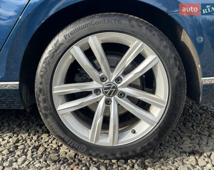 Синий Фольксваген Пассат, объемом двигателя 2 л и пробегом 154 тыс. км за 28439 $, фото 19 на Automoto.ua