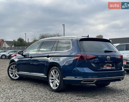 Синий Фольксваген Пассат, объемом двигателя 2 л и пробегом 154 тыс. км за 28439 $, фото 5 на Automoto.ua
