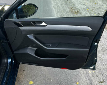 Синий Фольксваген Пассат, объемом двигателя 2 л и пробегом 193 тыс. км за 20800 $, фото 13 на Automoto.ua