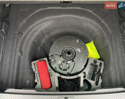 Синий Фольксваген Пассат, объемом двигателя 2 л и пробегом 154 тыс. км за 28439 $, фото 35 на Automoto.ua