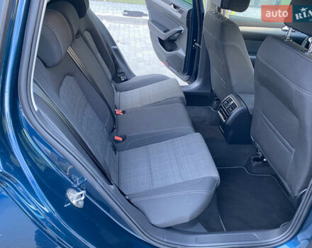 Синий Фольксваген Пассат, объемом двигателя 2 л и пробегом 244 тыс. км за 20193 $, фото 23 на Automoto.ua