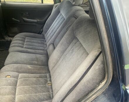 Синій Фольксваген Пассат, об'ємом двигуна 1.8 л та пробігом 320 тис. км за 800 $, фото 5 на Automoto.ua