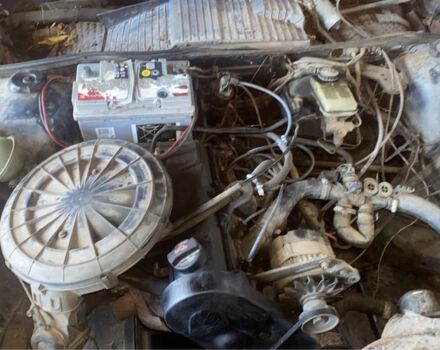 Синій Фольксваген Пассат, об'ємом двигуна 1.8 л та пробігом 320 тис. км за 800 $, фото 6 на Automoto.ua