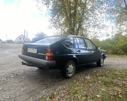 Синій Фольксваген Пассат, об'ємом двигуна 1.8 л та пробігом 320 тис. км за 800 $, фото 2 на Automoto.ua