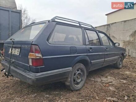 Синий Фольксваген Пассат, объемом двигателя 1.6 л и пробегом 160 тыс. км за 800 $, фото 1 на Automoto.ua