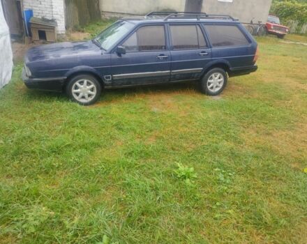 Синій Фольксваген Пассат, об'ємом двигуна 1.6 л та пробігом 3 тис. км за 850 $, фото 1 на Automoto.ua