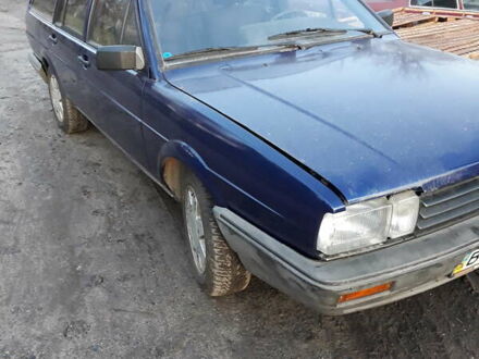 Синий Фольксваген Пассат, объемом двигателя 2 л и пробегом 231 тыс. км за 2100 $, фото 1 на Automoto.ua