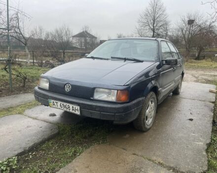 Синий Фольксваген Пассат, объемом двигателя 1.8 л и пробегом 183 тыс. км за 1000 $, фото 1 на Automoto.ua