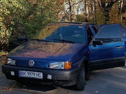 Синій Фольксваген Пассат, об'ємом двигуна 1.8 л та пробігом 435 тис. км за 2200 $, фото 1 на Automoto.ua