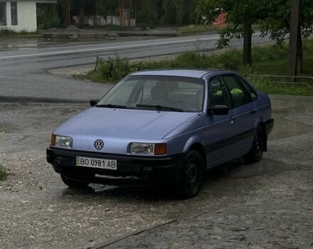 Синий Фольксваген Пассат, объемом двигателя 1.8 л и пробегом 510 тыс. км за 1000 $, фото 1 на Automoto.ua