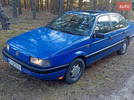 Фольксваген Пассат 1989 у Вараш (Кузнецовськ) на Automoto.ua Синій Фольксваген Пассат, об'ємом двигуна 1.6 л та пробігом 309 тис. км за 1750 $, фото 1 на Automoto.ua