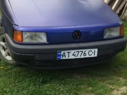 Синій Фольксваген Пассат, об'ємом двигуна 1.8 л та пробігом 355 тис. км за 1296 $, фото 1 на Automoto.ua