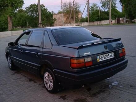 Фольксваген Пассат 1990 в Раздельной на Automoto.ua Синий Фольксваген Пассат, объемом двигателя 1.8 л и пробегом 500 тыс. км за 1400 $, фото 1 на Automoto.ua