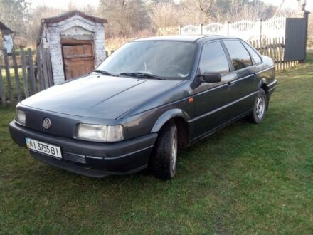 Синий Фольксваген Пассат, объемом двигателя 0 л и пробегом 180 тыс. км за 1200 $, фото 1 на Automoto.ua