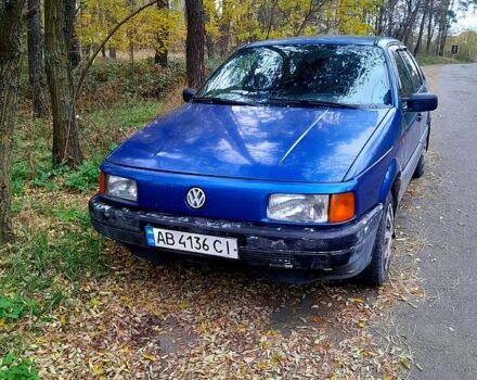 Синій Фольксваген Пассат, об'ємом двигуна 2 л та пробігом 400 тис. км за 1500 $, фото 1 на Automoto.ua