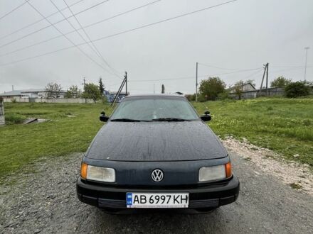 Фольксваген Пассат 1991 у Бердичеве на Automoto.ua Синій Фольксваген Пассат, об'ємом двигуна 2 л та пробігом 388 тис. км за 1700 $, фото 1 на Automoto.ua