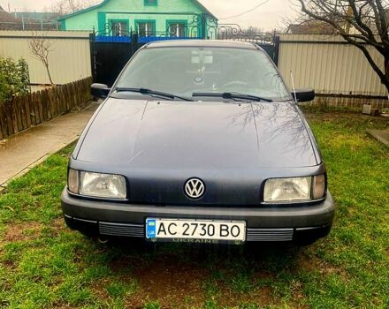 Синий Фольксваген Пассат, объемом двигателя 1.8 л и пробегом 280 тыс. км за 1800 $, фото 1 на Automoto.ua