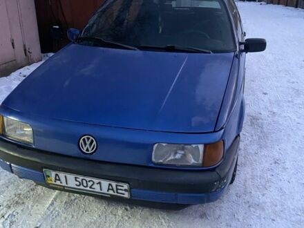 Синій Фольксваген Пассат, об'ємом двигуна 1.8 л та пробігом 250 тис. км за 1100 $, фото 1 на Automoto.ua