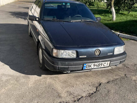 Синій Фольксваген Пассат, об'ємом двигуна 1.78 л та пробігом 389 тис. км за 1800 $, фото 1 на Automoto.ua