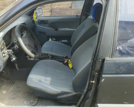 Синий Фольксваген Пассат, объемом двигателя 1.8 л и пробегом 1000 тыс. км за 850 $, фото 1 на Automoto.ua