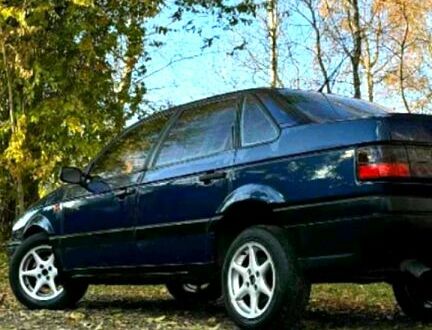 Синій Фольксваген Пассат, об'ємом двигуна 1.6 л та пробігом 0 тис. км за 750 $, фото 1 на Automoto.ua