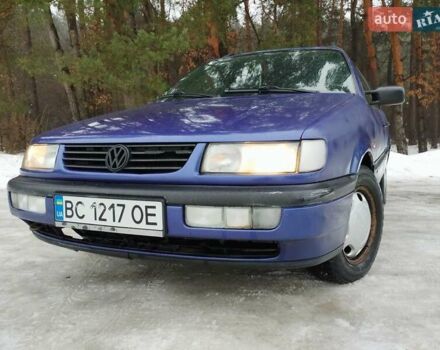 Синій Фольксваген Пассат, об'ємом двигуна 1.8 л та пробігом 411 тис. км за 2500 $, фото 1 на Automoto.ua