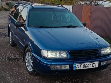 Фольксваген Пассат 1994 в Косове на Automoto.ua Синий Фольксваген Пассат, объемом двигателя 1.8 л и пробегом 343 тыс. км за 2400 $, фото 1 на Automoto.ua
