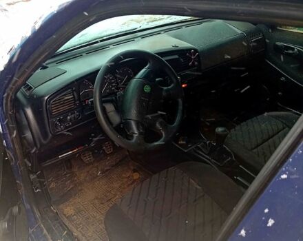 Синий Фольксваген Пассат, объемом двигателя 2 л и пробегом 0 тыс. км за 750 $, фото 1 на Automoto.ua