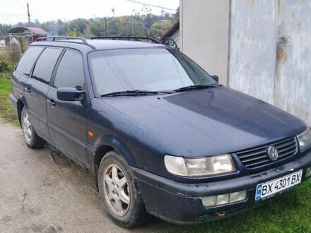Фольксваген Пассат 1994 в Дунаевцах на Automoto.ua Синий Фольксваген Пассат, объемом двигателя 2 л и пробегом 300 тыс. км за 1800 $, фото 1 на Automoto.ua