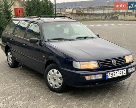 Синій Фольксваген Пассат, об'ємом двигуна 1.78 л та пробігом 350 тис. км за 2299 $, фото 1 на Automoto.ua