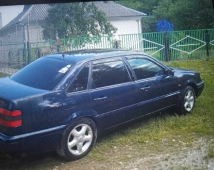 Синий Фольксваген Пассат, объемом двигателя 2 л и пробегом 290 тыс. км за 2000 $, фото 1 на Automoto.ua