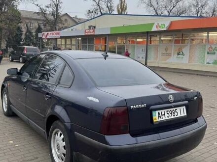 Синий Фольксваген Пассат, объемом двигателя 1.8 л и пробегом 198 тыс. км за 3500 $, фото 1 на Automoto.ua