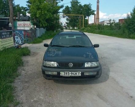 Синій Фольксваген Пассат, об'ємом двигуна 1.8 л та пробігом 324 тис. км за 3700 $, фото 1 на Automoto.ua