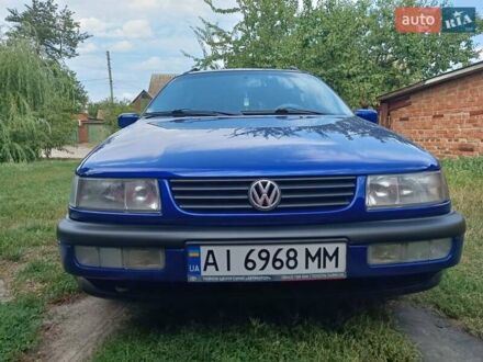 Фольксваген Пассат 1996 в Сумах на Automoto.ua Синий Фольксваген Пассат, объемом двигателя 2 л и пробегом 417 тыс. км за 4300 $, фото 1 на Automoto.ua