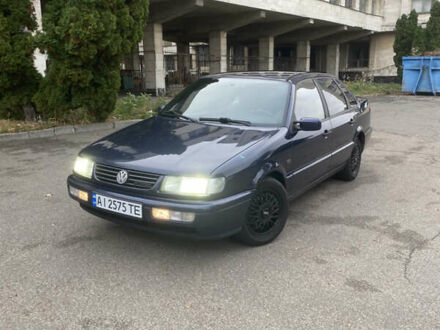 Фольксваген Пассат 1996 в Киеве на Automoto.ua Синий Фольксваген Пассат, объемом двигателя 2.8 л и пробегом 140 тыс. км за 3400 $, фото 1 на Automoto.ua