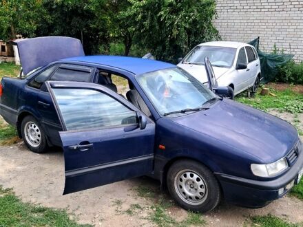 Синий Фольксваген Пассат, объемом двигателя 2 л и пробегом 0 тыс. км за 1350 $, фото 1 на Automoto.ua