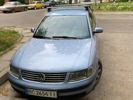 Синій Фольксваген Пассат, об'ємом двигуна 1.6 л та пробігом 430 тис. км за 2200 $, фото 1 на Automoto.ua