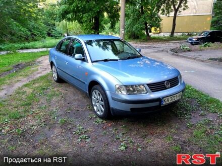 Синій Фольксваген Пассат, об'ємом двигуна 1.6 л та пробігом 204 тис. км за 4100 $, фото 1 на Automoto.ua