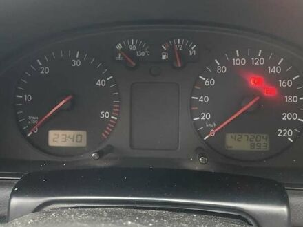 Синий Фольксваген Пассат, объемом двигателя 1.9 л и пробегом 427 тыс. км за 3500 $, фото 1 на Automoto.ua