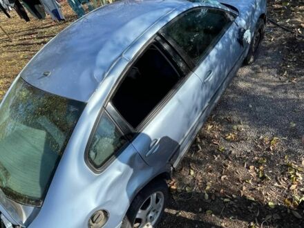 Синий Фольксваген Пассат, объемом двигателя 1.8 л и пробегом 292 тыс. км за 1300 $, фото 1 на Automoto.ua