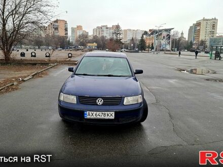 Фольксваген Пассат 1998 у Сумах на Automoto.ua Синій Фольксваген Пассат, об'ємом двигуна 1.6 л та пробігом 278 тис. км за 2900 $, фото 1 на Automoto.ua