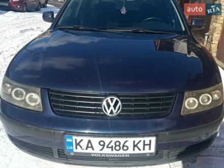 Синий Фольксваген Пассат, объемом двигателя 1.78 л и пробегом 340 тыс. км за 3695 $, фото 1 на Automoto.ua