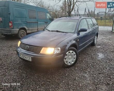 Синій Фольксваген Пассат, об'ємом двигуна 1.9 л та пробігом 311 тис. км за 2000 $, фото 1 на Automoto.ua