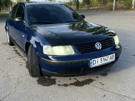 Фольксваген Пассат 1998 в Кривом Роге на Automoto.ua Синий Фольксваген Пассат, объемом двигателя 1.9 л и пробегом 400 тыс. км за 2900 $, фото 1 на Automoto.ua