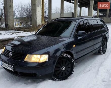 Синий Фольксваген Пассат, объемом двигателя 1.9 л и пробегом 425 тыс. км за 3444 $, фото 1 на Automoto.ua