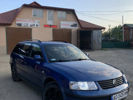 Фольксваген Пассат 1999 у Рахове на Automoto.ua Синій Фольксваген Пассат, об'ємом двигуна 1.6 л та пробігом 297 тис. км за 3400 $, фото 1 на Automoto.ua