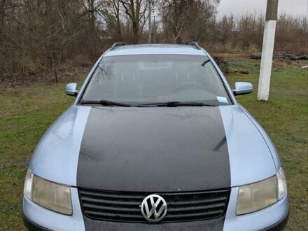 Синий Фольксваген Пассат, объемом двигателя 1.9 л и пробегом 371 тыс. км за 3100 $, фото 1 на Automoto.ua